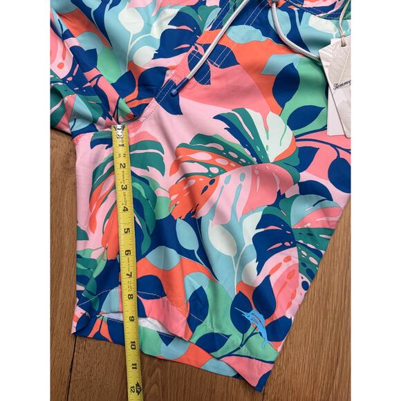 NWT Tommy Bahama Baja Beach Day Blooms Men's Mesh Swim Trunks with Pockets XXL - Picture 7 of 11